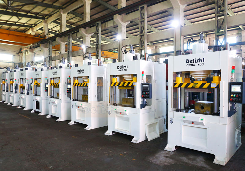 亚新电子app四柱液压机生产线