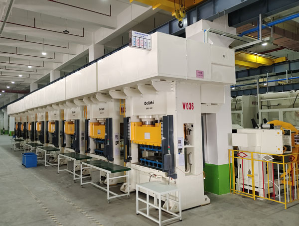 伺服液压机智能化升级加速