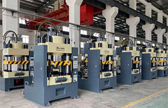 亚新电子app液压机的综合性能